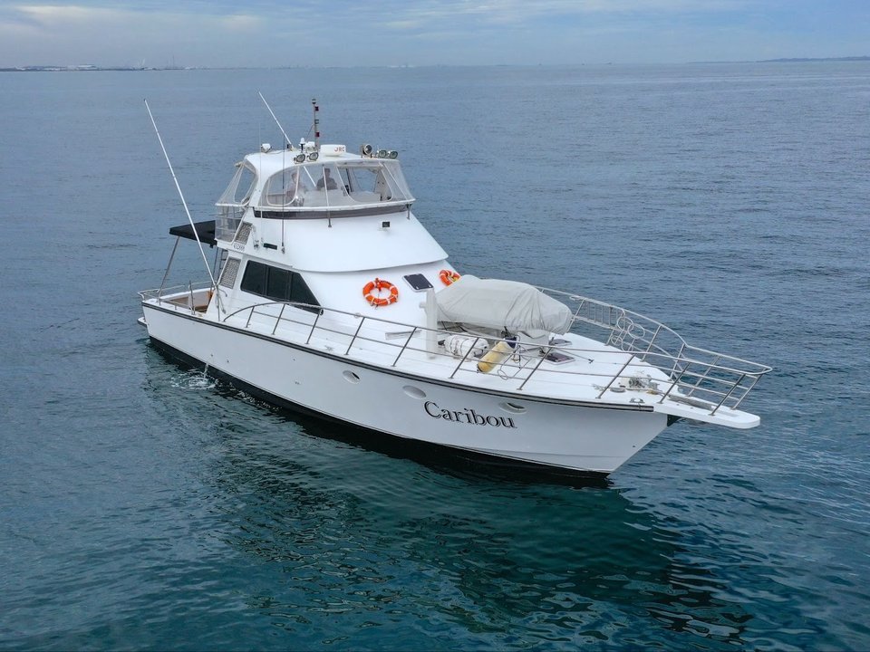 Caribou 56ft flybridge cruiser for boat hire in Perth