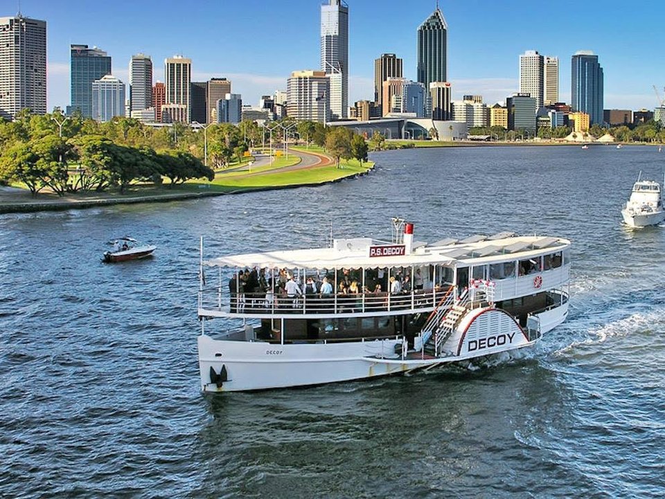 Decoy 82ft restored paddle steamer for hire in Perth